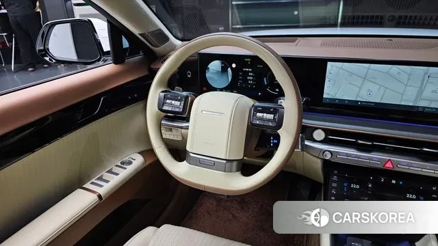 Hyundai Grandeur Hybrid (GN7) 2023 Белый из Кореи, фото 4