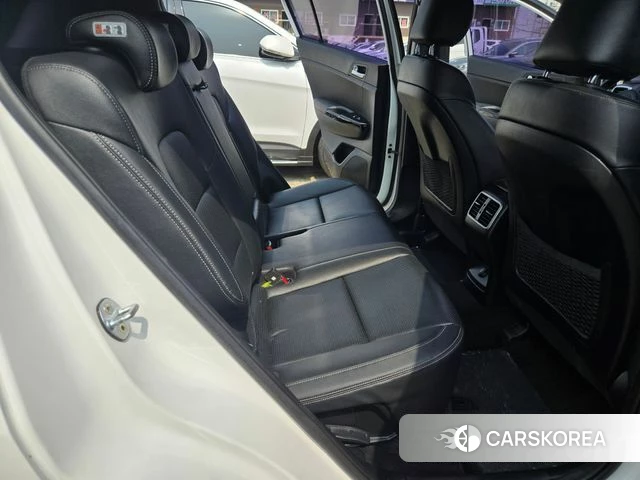 Kia Sportage 4th Generation 2018 Белый из Кореи, фото 4