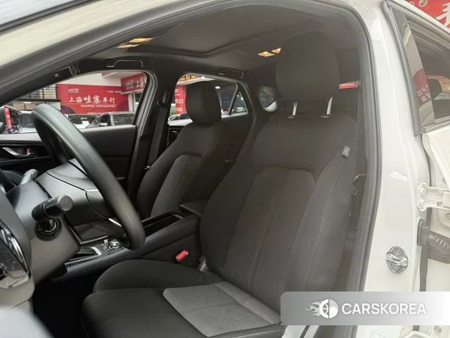 Mazda CX-4 2021 Белый из Китая, фото 4