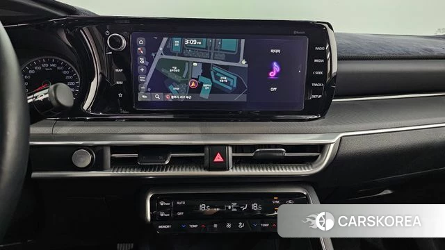Kia K5 3rd generation 2021 Белый из Кореи, фото 4