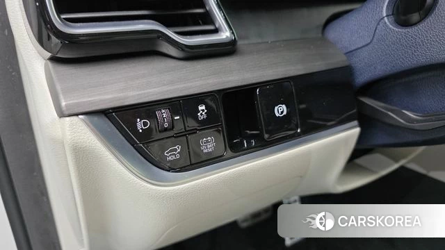 Kia Sportage 5th Generation Hybrid 2021 Белый из Кореи, фото 4