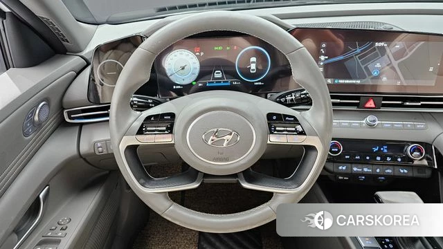 Hyundai Avante Hybrid (CN7) 2023 Белый из Кореи, фото 4