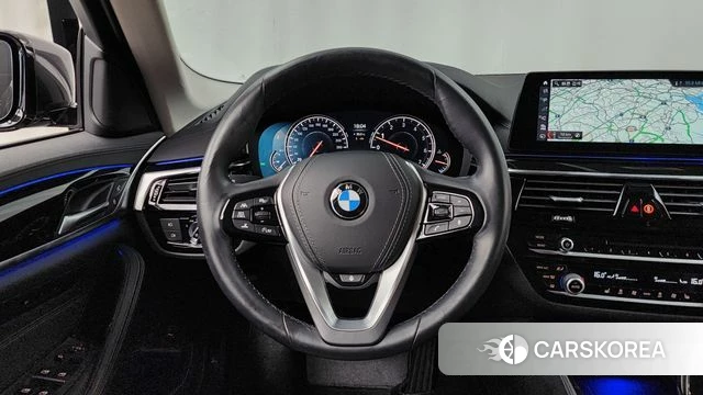 BMW 5 Series (G30) 2018 Серый из Кореи, фото 4