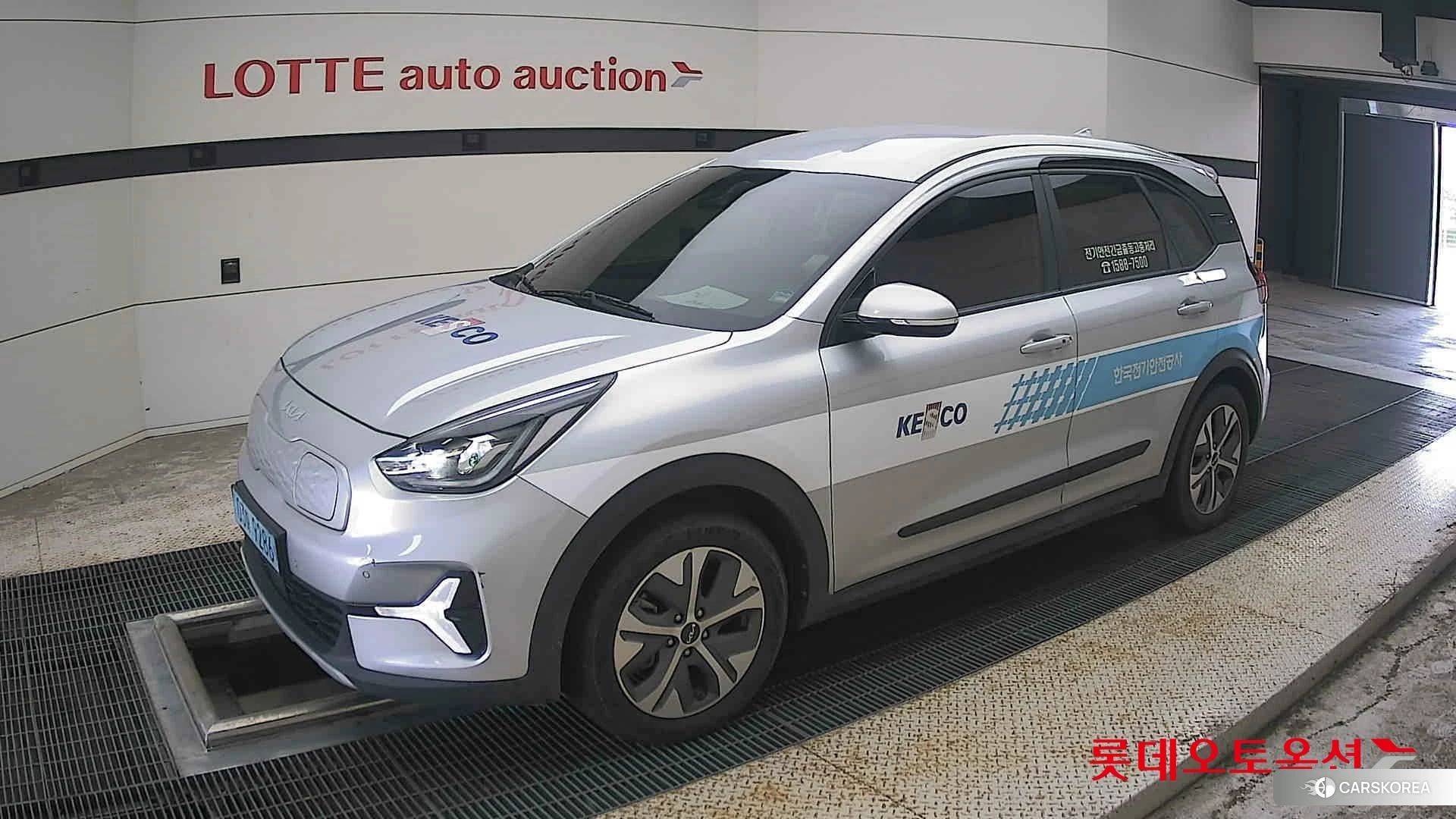 Kia Niro Plus 2023 Sparkling Silver из Кореи, фото 4