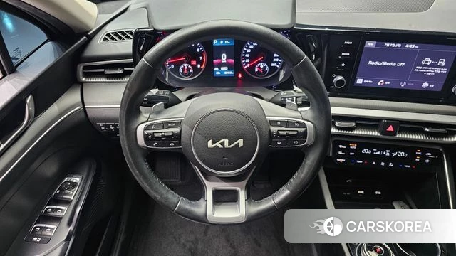 Kia K5 3rd generation 2022 Серый из Кореи, фото 4