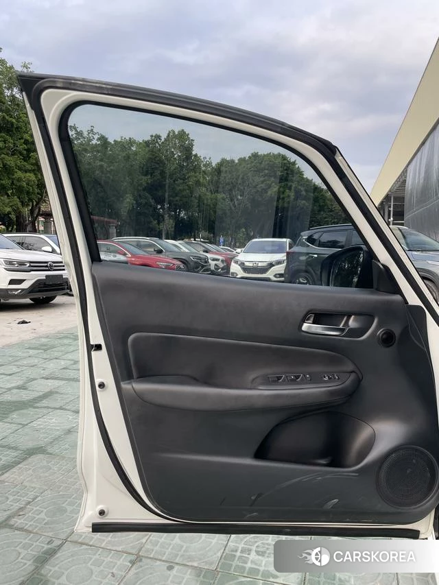Honda LIFE 2022 Белый из Китая, фото 4