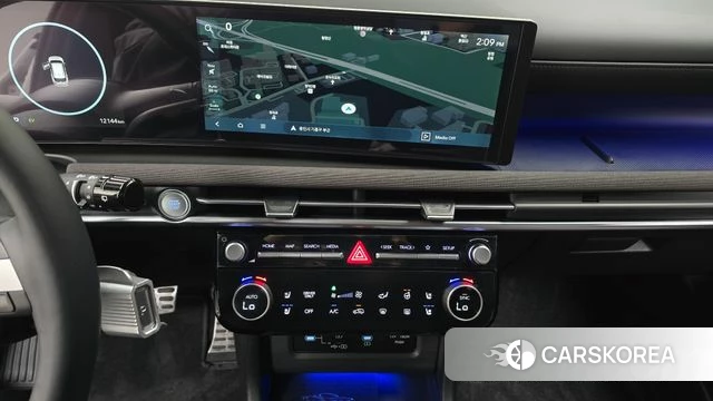 Hyundai The New Tucson Hybrid (NX4) 2025 Белый из Кореи, фото 4