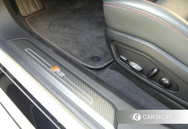 Audi RS e-Tron GT 2022 Белый из Кореи, фото 4