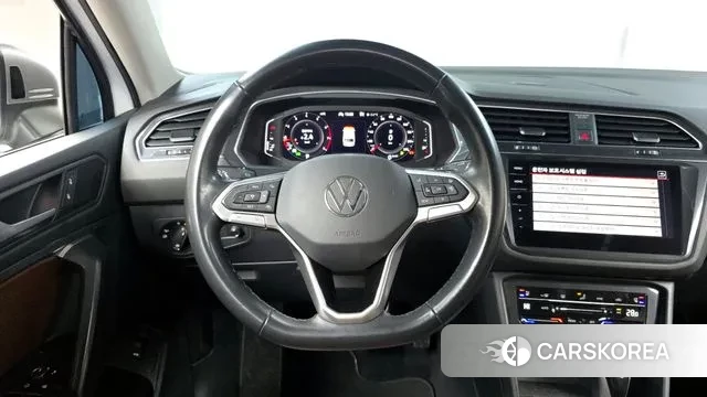 Volkswagen Tiguan Allspace 2022 Белый из Кореи, фото 4