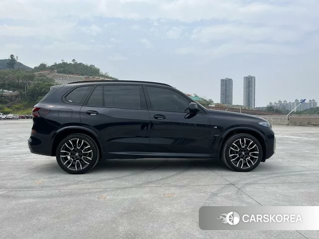 BMW X5 2024 Черный из Китая, фото 4