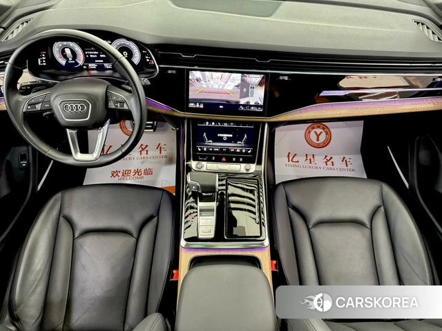 Audi Q7 2022 Черный из Китая, фото 4