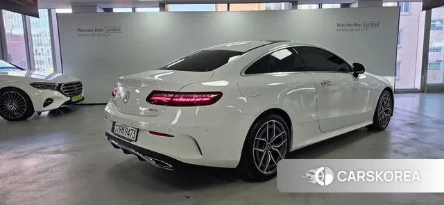 Mercedes-Benz E-Class W213 2023 Белый из Кореи, фото 4