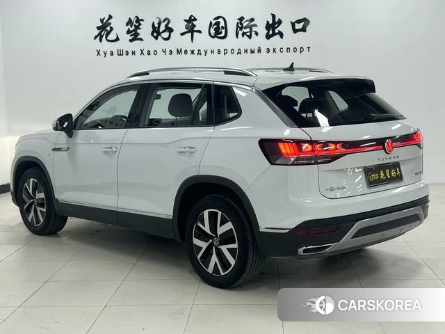 Volkswagen Tanyue 2023 Белый из Китая, фото 4