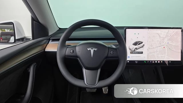 Tesla Model Y 2024 Белый из Кореи, фото 4
