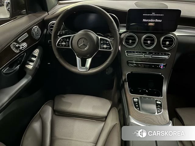 Mercedes-Benz GLC 2021 Черный из Китая, фото 4