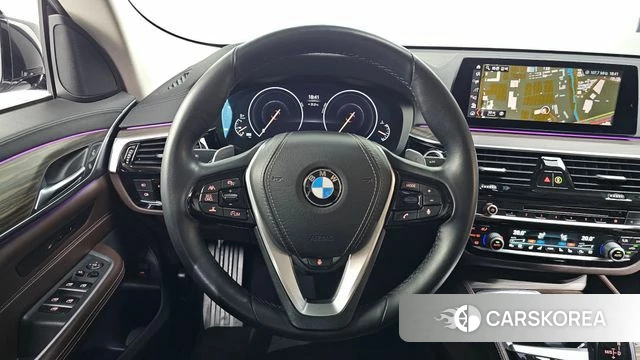 BMW 6 Series GT (G32) 2019 Серебристо-серый из Кореи, фото 4