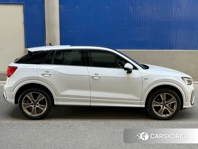 Audi Q2L 2022 Белый из Китая, фото 4