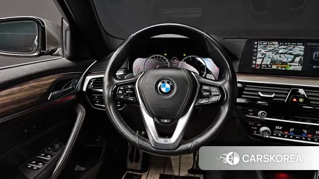 BMW 5 Series (G30) 2018 Синий из Кореи, фото 4