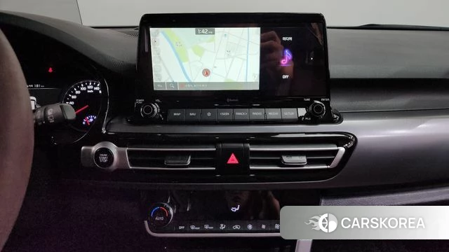 Kia Seltos 2022 Белый из Кореи, фото 4