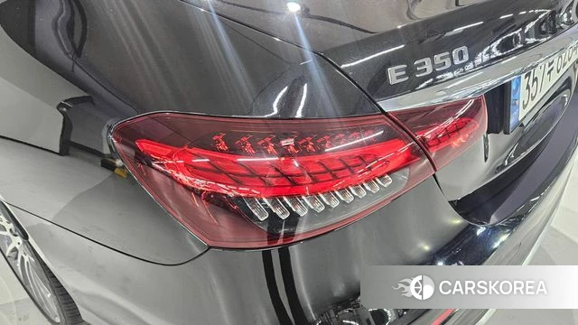 Mercedes-Benz E-Class W213 2021 Черный из Кореи, фото 4