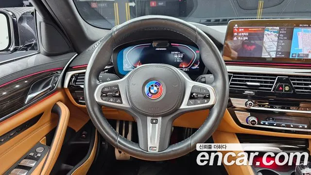 BMW 5 Series (G30) id 2673614 из Кореи 4