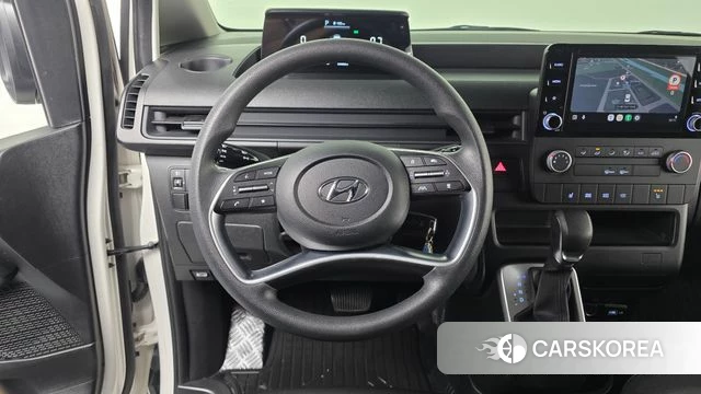 Hyundai Staria 2022 Белый из Кореи, фото 4