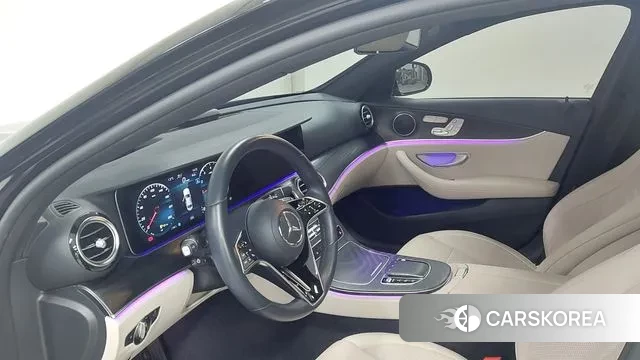 Mercedes-Benz E-Class W213 2023 Черный из Кореи, фото 4