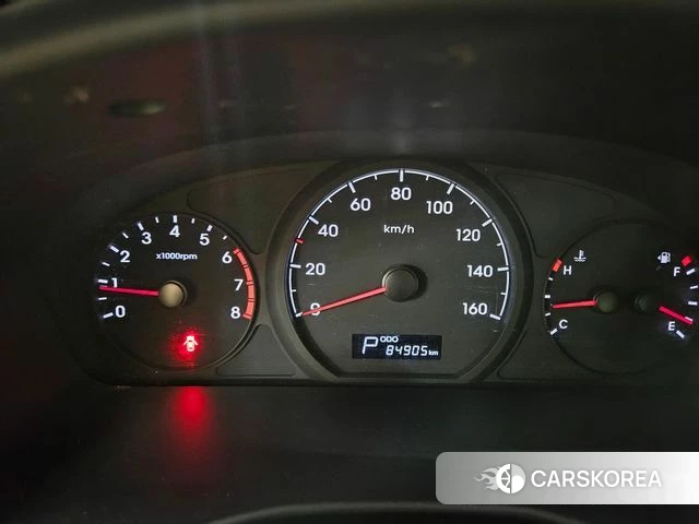 Hyundai The New Grand Starex 2019 Желтый из Кореи, фото 4