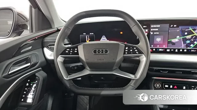 Audi Q5 (80A) 2025 Черный из Кореи, фото 4
