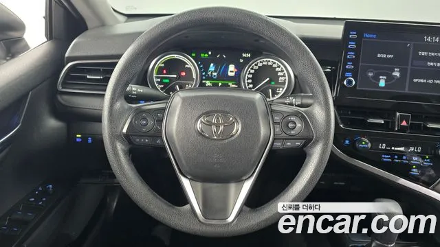 Toyota Camry (XV70) 2022 Белый из Кореи, фото 4