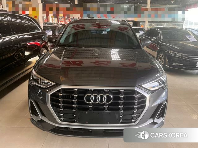 Audi Q3 2021 Темно-серый из Китая, фото 4