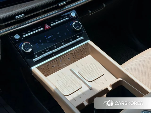 Hyundai Santa Fe (MX5) 2024 Черный из Кореи, фото 4