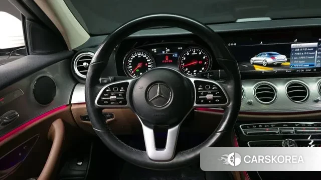 Mercedes-Benz E-Class W213 2019 Белый из Кореи, фото 4