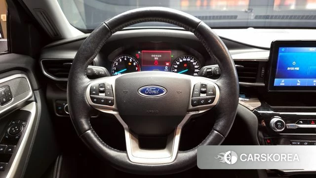 Ford Explorer 6th Generation 2021 Белый из Кореи, фото 4