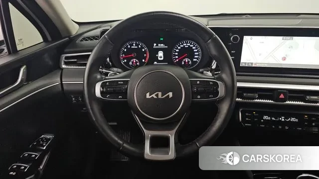 Kia K5 3rd generation 2023 Белый из Кореи, фото 4