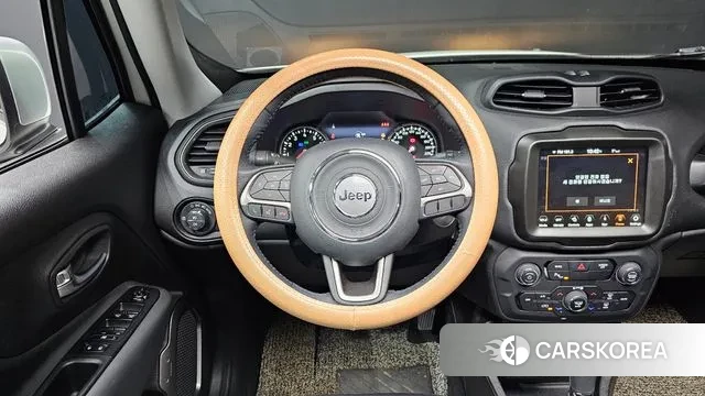 Jeep Renegade 2022 Белый из Кореи, фото 4