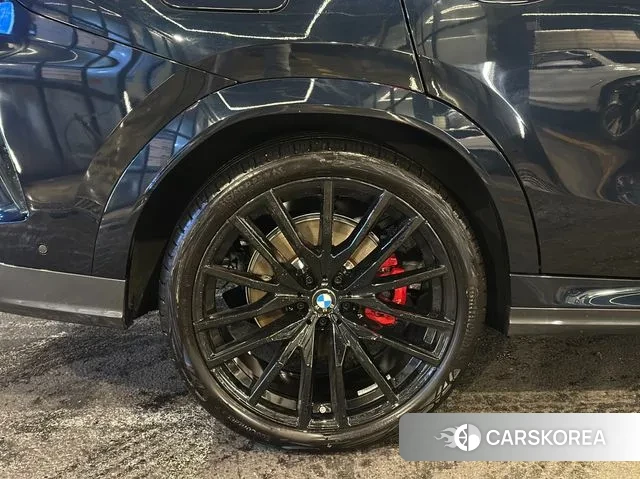 BMW X6 (G06) 2025 Черный из Кореи, фото 4