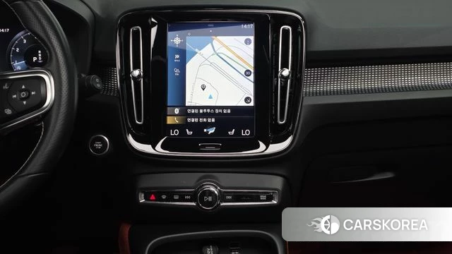 Volvo XC40 2019 Серый из Кореи, фото 4