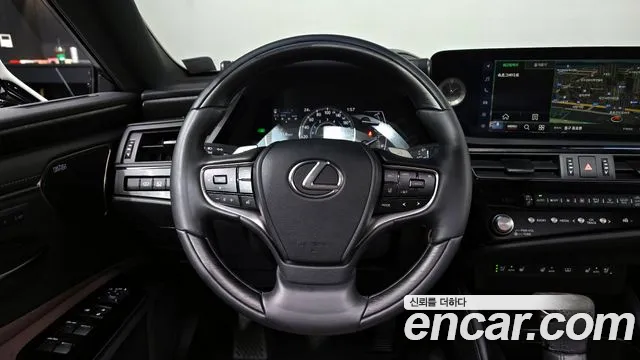 Lexus ES300h 7th generation 2023 Черный из Кореи, фото 4