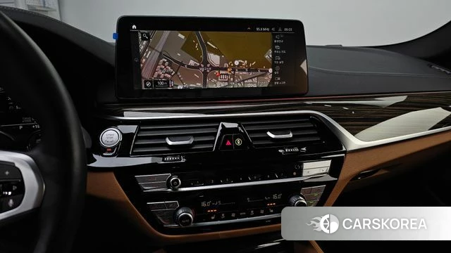 BMW 5 Series (G30) 2022 Белый из Кореи, фото 4