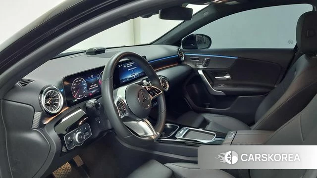 Mercedes-Benz A-Class W177 2024 Черный из Кореи, фото 4