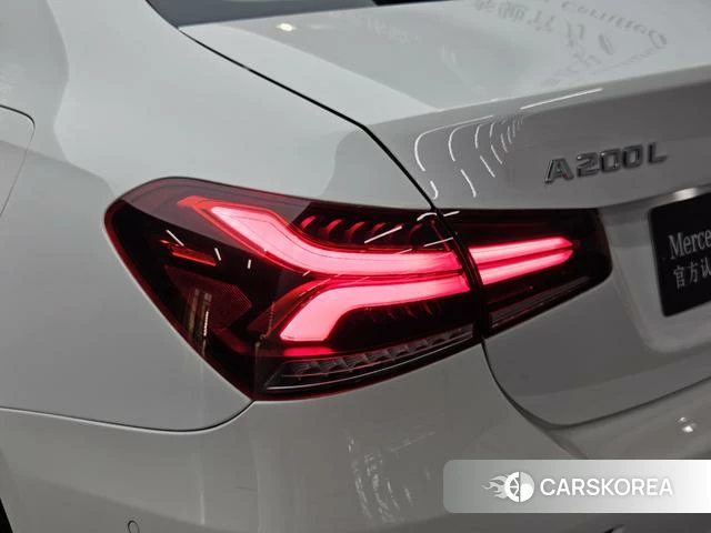 Mercedes-Benz Class A 2022 Белый из Китая, фото 4
