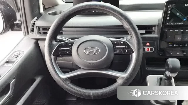 Hyundai Staria 2022 Черный из Кореи, фото 4