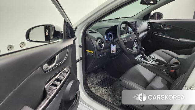 Hyundai Kona 2018 Белый из Кореи, фото 4