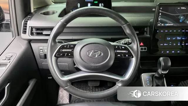 Hyundai Staria 2023 Серый из Кореи, фото 4