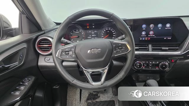 Chevrolet (GM Daewoo) Trax Crossover 2024 Черный из Кореи, фото 4