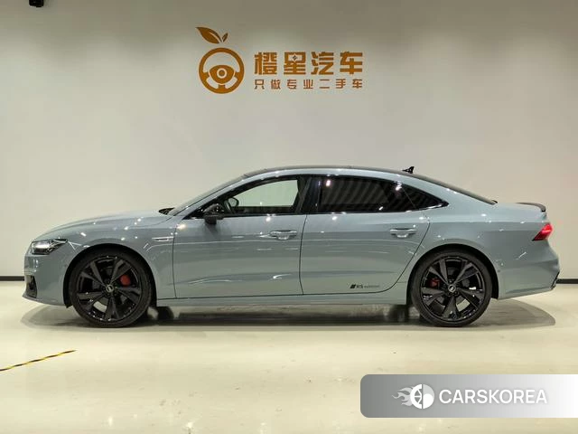 Audi A7L 2026 Темно-серый из Китая, фото 4
