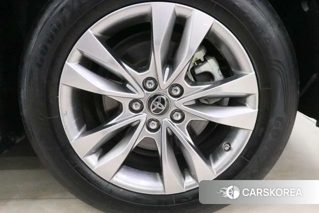 Toyota Grevia 2023 Черный из Китая, фото 4