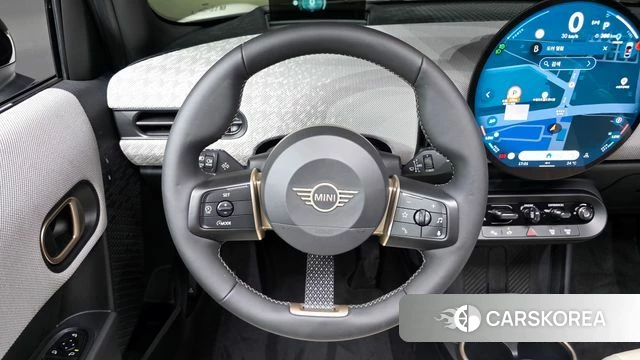 Mini Cooper S 4th Generation 2025 Белый из Кореи, фото 4