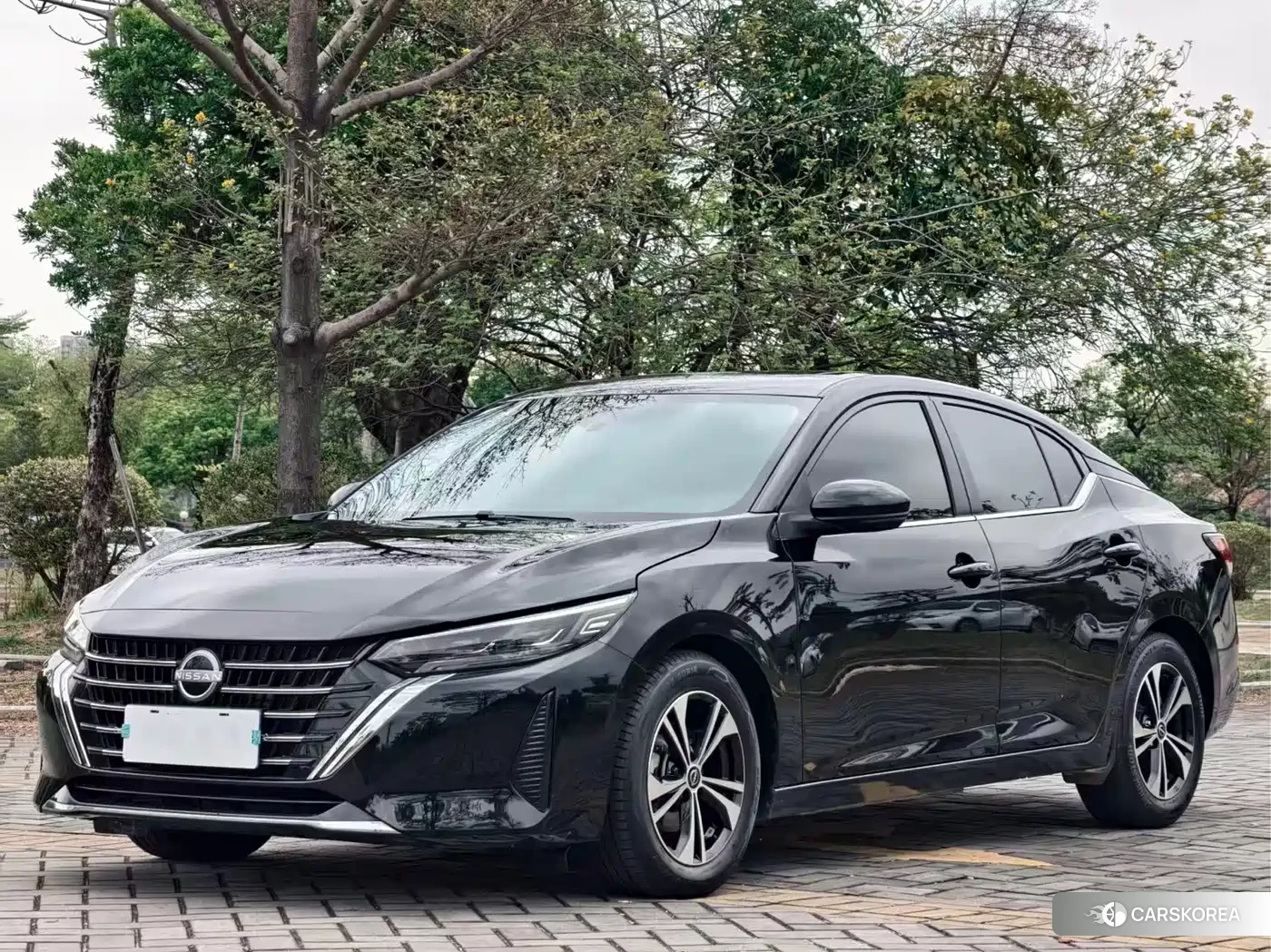 Nissan Sylphy 2024 Черный из Китая, фото 4